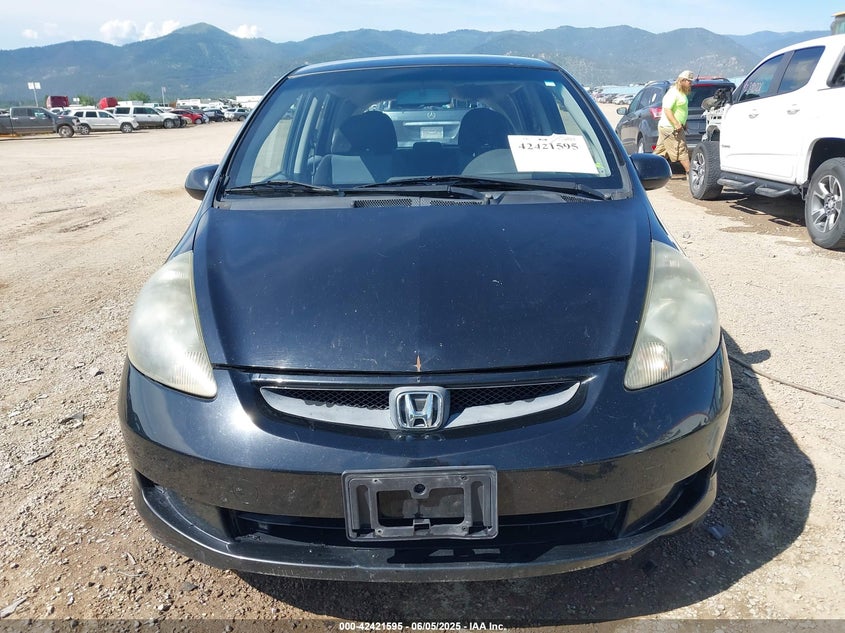 2008 Honda Fit VIN: JHMGD37418S070800 Lot: 42421595