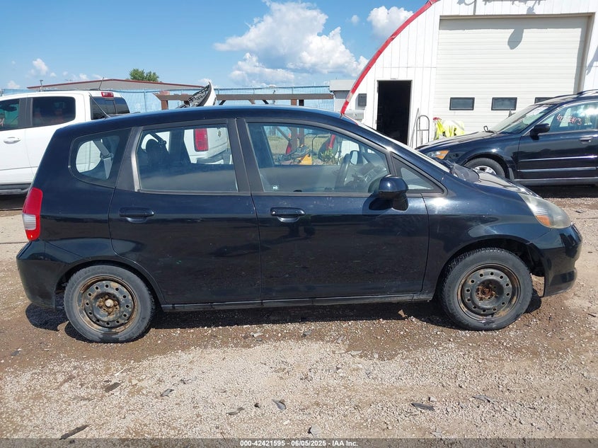 2008 Honda Fit VIN: JHMGD37418S070800 Lot: 42421595