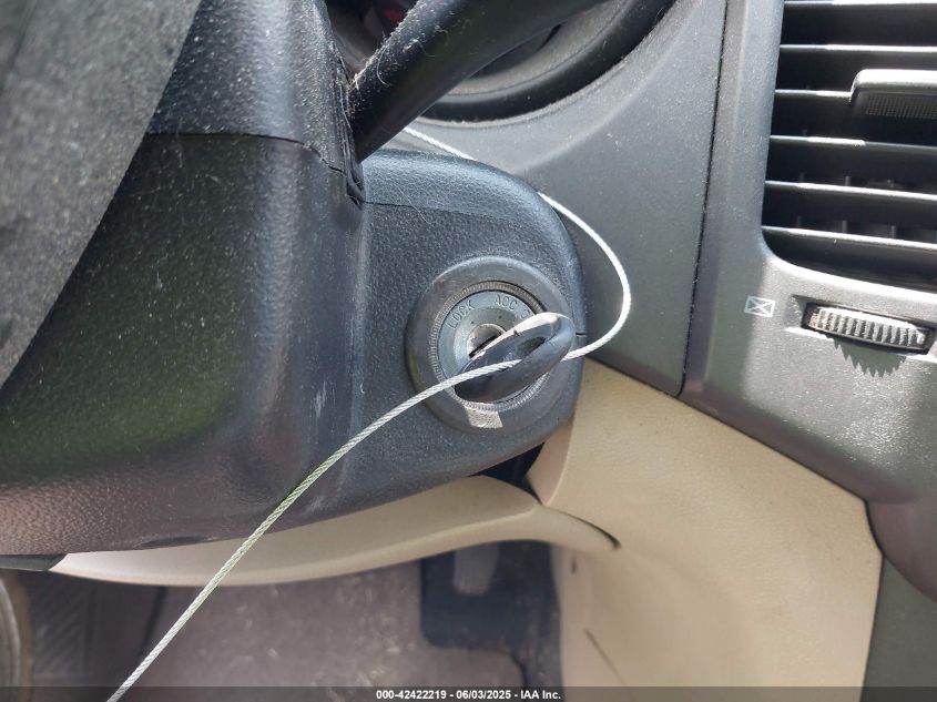 2009 Kia Optima Lx VIN: KNAGE228795332156 Lot: 42422219