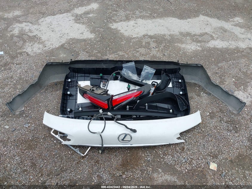 2015 LEXUS NX 200T - JTJYARBZ7F2020580