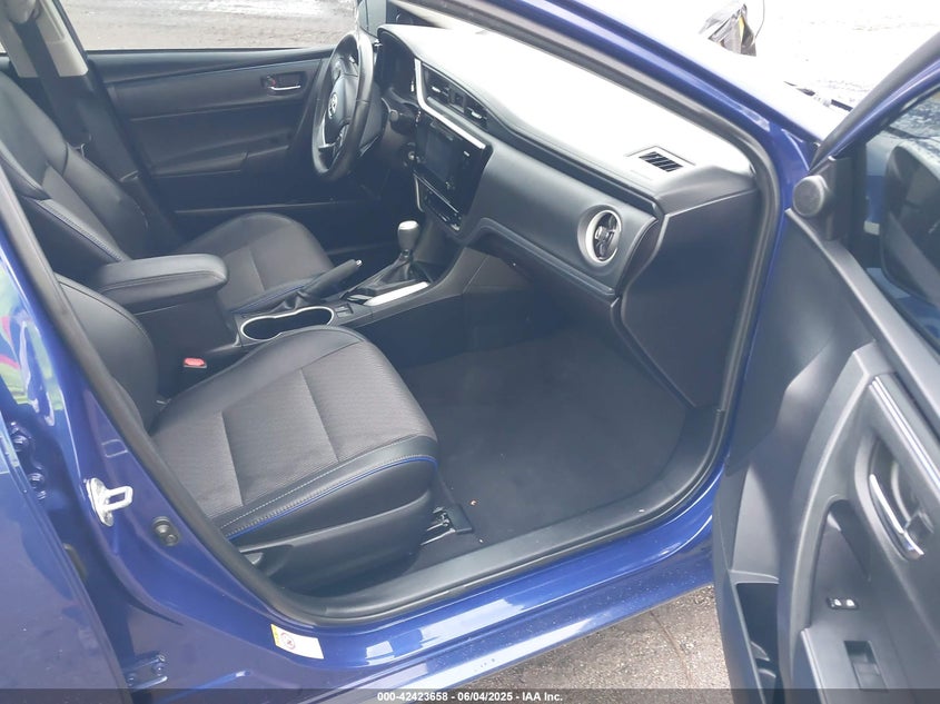 2017 TOYOTA COROLLA SE - 5YFBURHE9HP677065