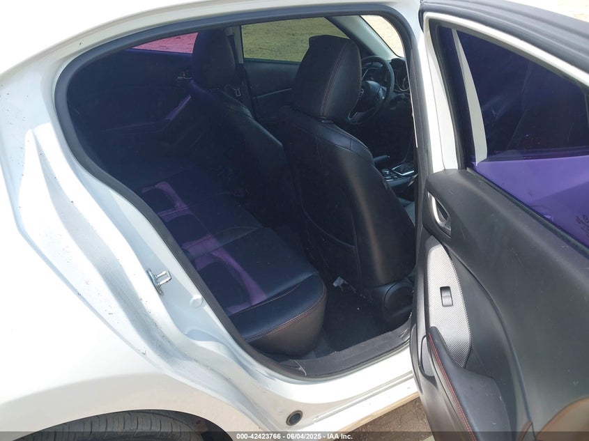 2015 MAZDA MAZDA3 I GRAND TOURING - JM1BM1W78F1242948