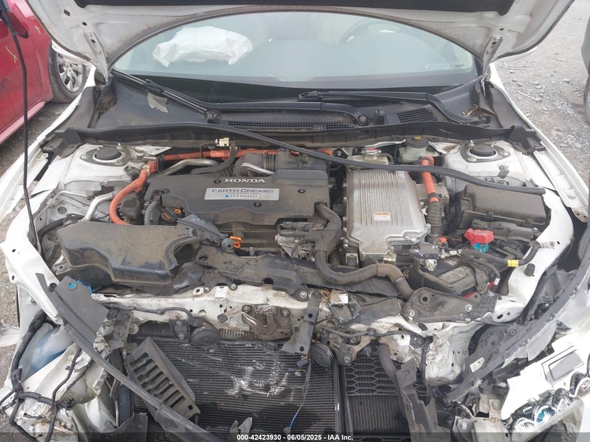 2014 Honda Accord Hybrid Ex-L VIN: 1HGCR6F56EA005411 Lot: 42423930
