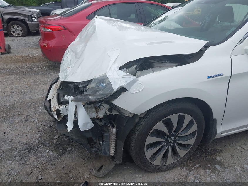 2014 Honda Accord Hybrid Ex-L VIN: 1HGCR6F56EA005411 Lot: 42423930