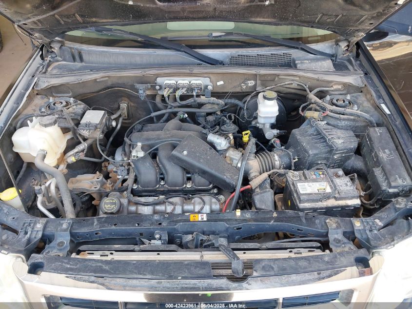 2008 Ford Escape Xlt VIN: 1FMCU03158KC23121 Lot: 42423961