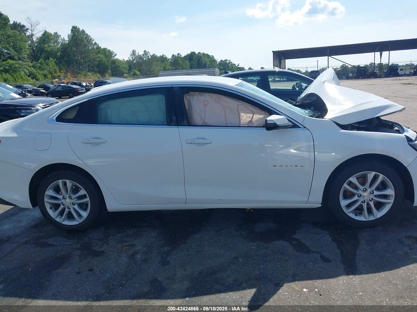 2018 CHEVROLET MALIBU LT - 1G1ZD5ST4JF230616