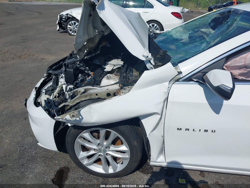 2018 CHEVROLET MALIBU LT - 1G1ZD5ST4JF230616