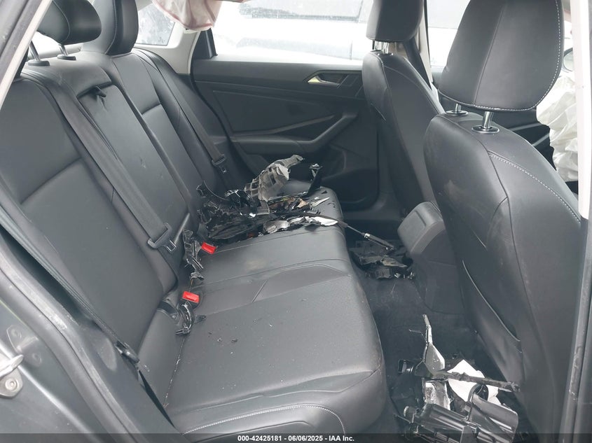 2019 VOLKSWAGEN JETTA VIN: 3VWC57BU1KM228884