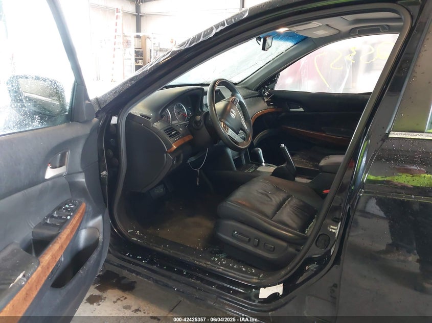 2012 HONDA ACCORD VIN: 1HGCP2F87CA003950