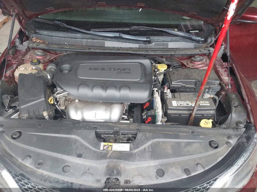 2015 CHRYSLER 200 VIN: 1C3CCCAB7FN595712