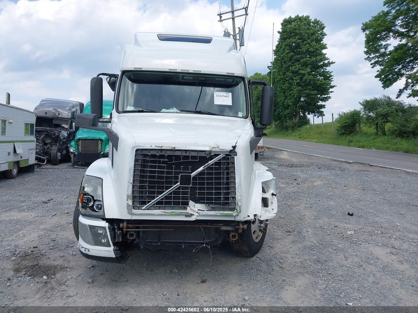 2016 Volvo Vn Vnl VIN: 4V4NC9EH9GN941223 Lot: 42425602