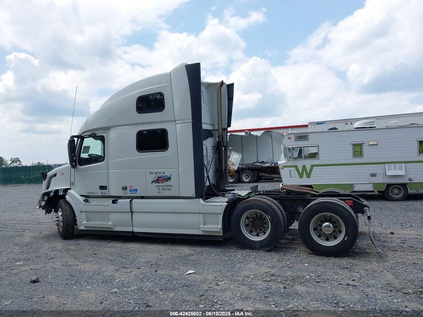 2016 Volvo Vn Vnl VIN: 4V4NC9EH9GN941223 Lot: 42425602