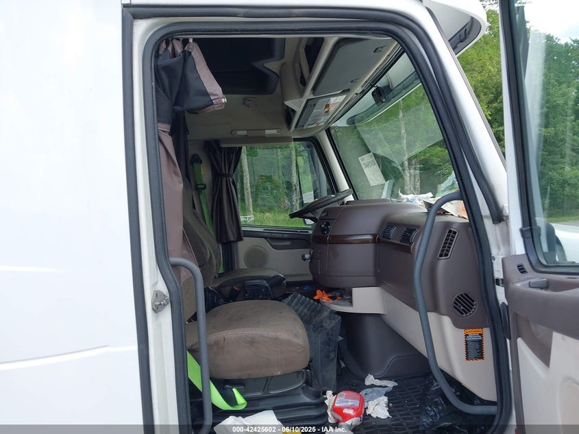 2016 Volvo Vn Vnl VIN: 4V4NC9EH9GN941223 Lot: 42425602