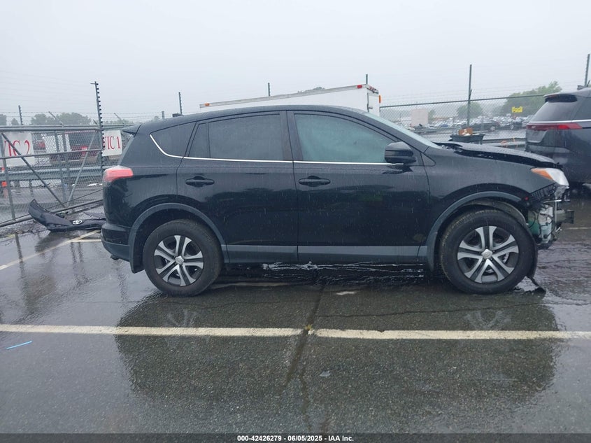 2018 TOYOTA RAV4 LE - 2T3ZFREV6JW451722