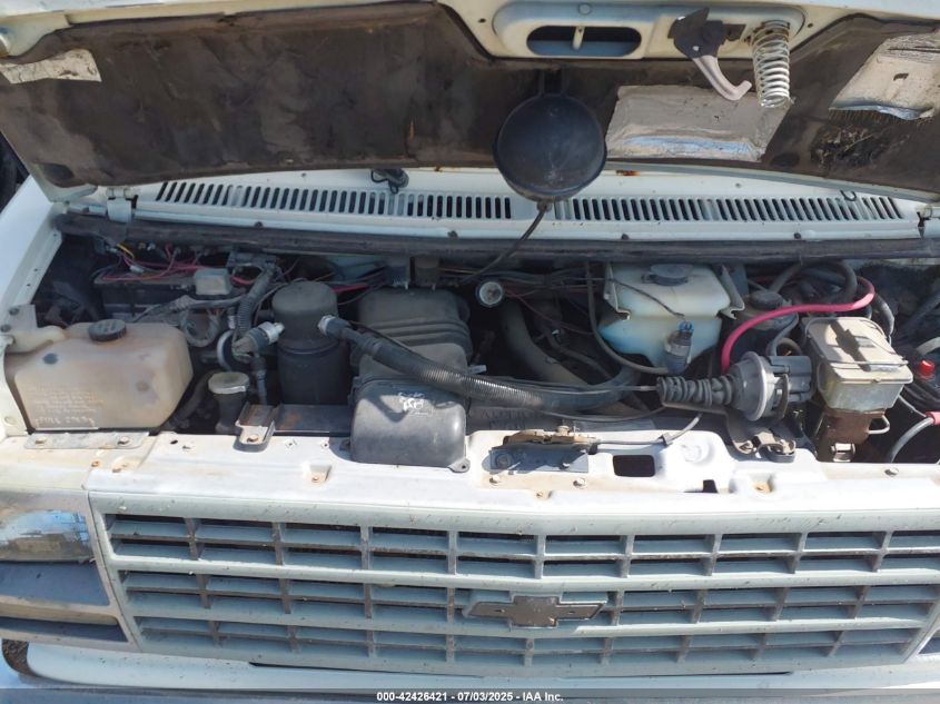 1992 Chevrolet G30 VIN: 2GBJG31N0N4139586 Lot: 42426421