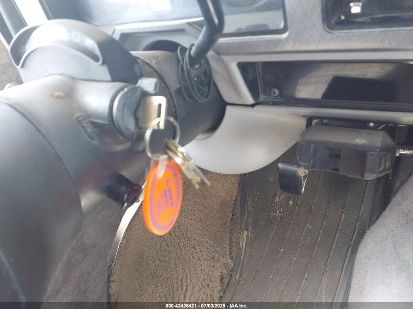 1992 Chevrolet G30 VIN: 2GBJG31N0N4139586 Lot: 42426421