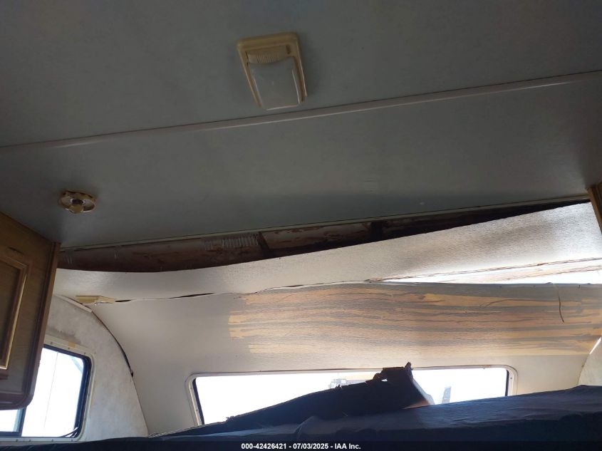 1992 Chevrolet G30 VIN: 2GBJG31N0N4139586 Lot: 42426421