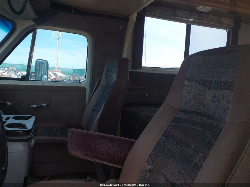 1992 Chevrolet G30 VIN: 2GBJG31N0N4139586 Lot: 42426421