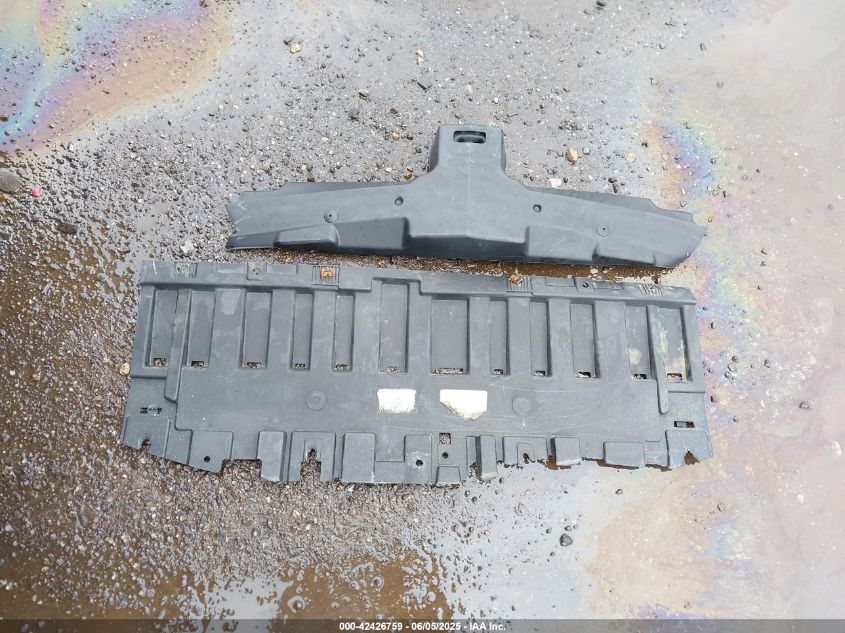 2017 CHEVROLET CRUZE LT AUTO - 1G1BE5SM8H7263680