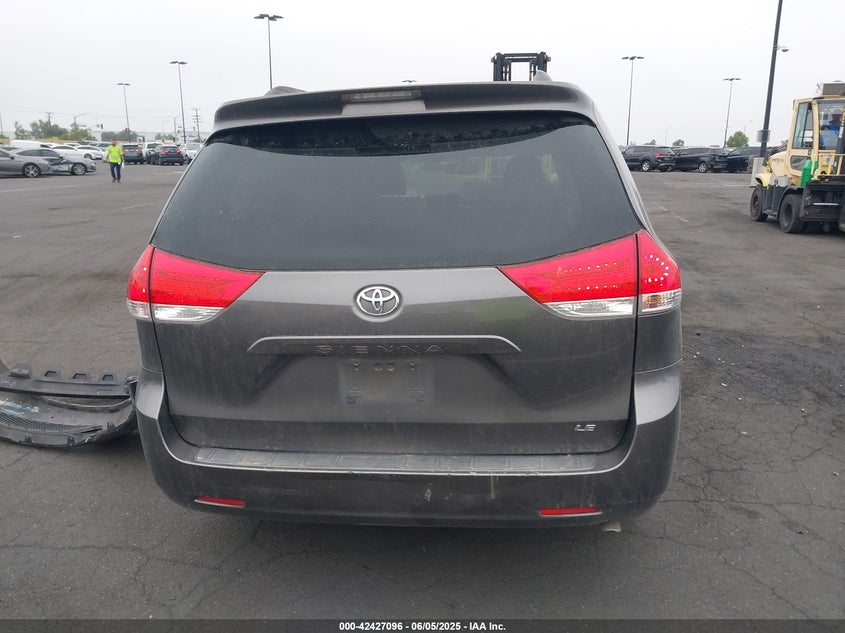 2013 Toyota Sienna Le V6 8 Passenger VIN: 5TDKK3DC7DS321903 Lot: 42427096