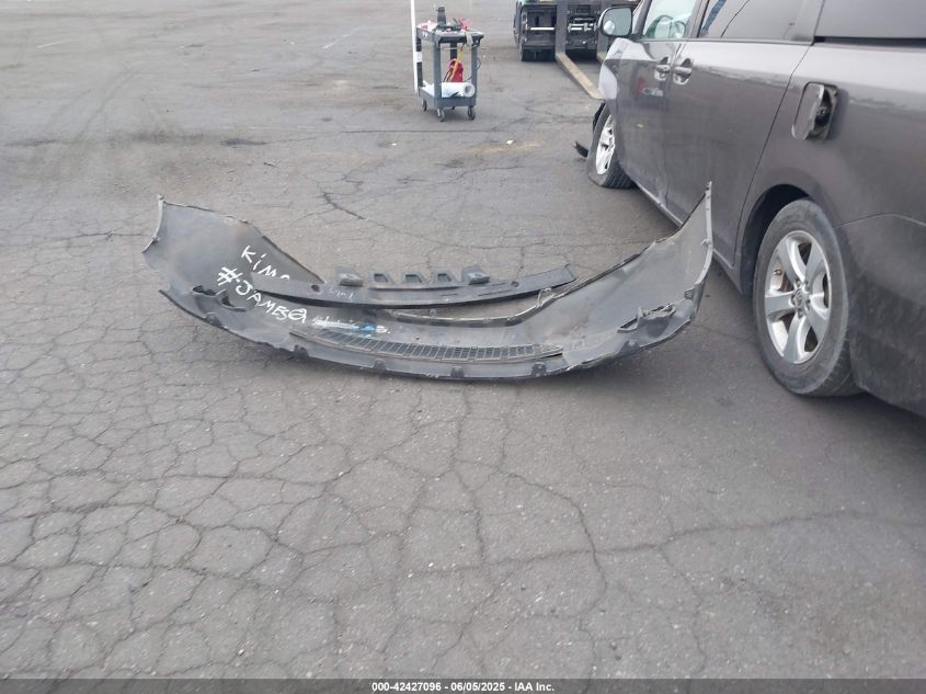 2013 Toyota Sienna Le V6 8 Passenger VIN: 5TDKK3DC7DS321903 Lot: 42427096