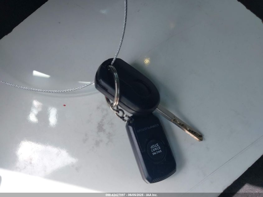 2016 Ford Focus Titanium VIN: 1FADP3N25GL239552 Lot: 42427097