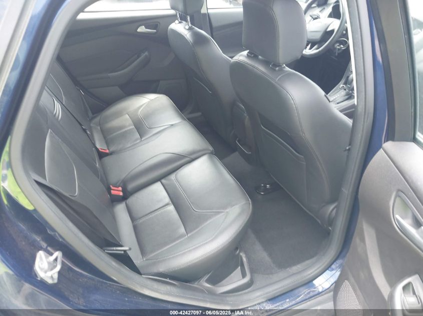 2016 Ford Focus Titanium VIN: 1FADP3N25GL239552 Lot: 42427097