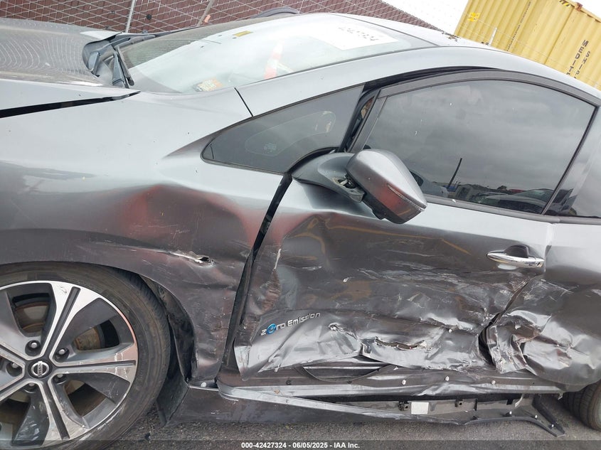 2018 NISSAN LEAF SL - 1N4AZ1CP0JC314973