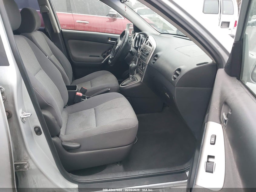 2007 TOYOTA MATRIX VIN: 2T1KR32E97C677024