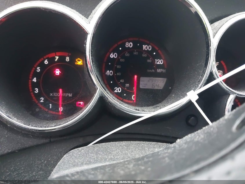 2007 TOYOTA MATRIX VIN: 2T1KR32E97C677024