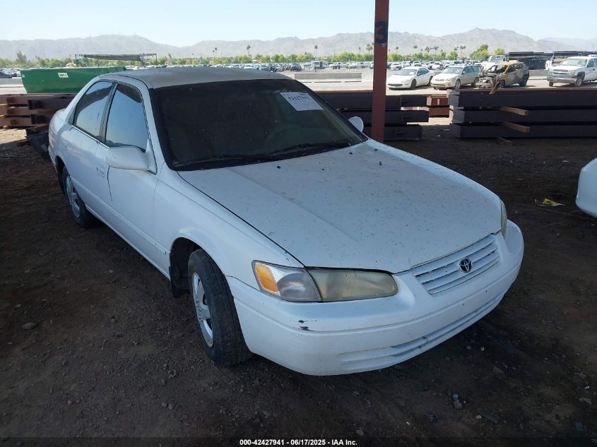 1998 Toyota Camry Le VIN: JT2BG22K1W0206427 Lot: 42427941