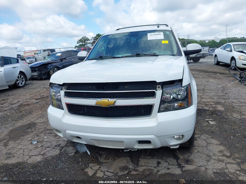 2014 CHEVROLET SUBURBAN 1500 VIN: 1GNSCJE07ER211222