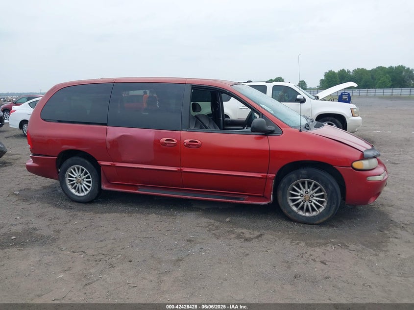 2000 Chrysler Town & Country Lx VIN: 1C4GP44G1YB671279 Lot: 42428428