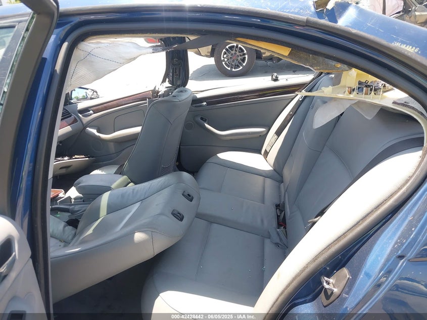 WBAAZ33435KW77417 2005 BMW 3ER photo no. 8