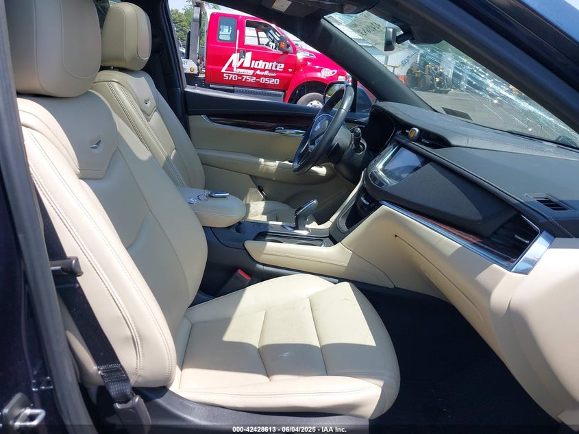 2017 CADILLAC XT5 LUXURY - 1GYKNDRSXHZ286737