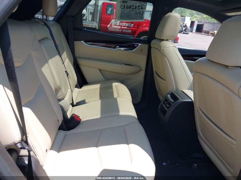 2017 CADILLAC XT5 LUXURY - 1GYKNDRSXHZ286737