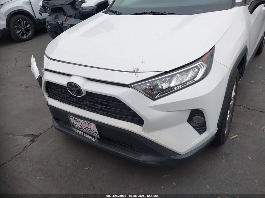 2020 TOYOTA RAV4 XLE PREMIUM - JTMC1RFV2LD059887