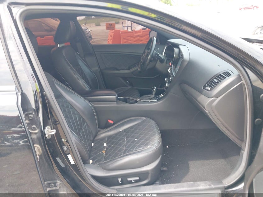 2014 KIA OPTIMA VIN: 5XXGR4A65EG276131