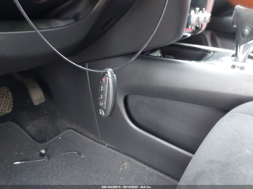 2016 NISSAN PATHFINDER SV - 5N1AR2MM1GC666260