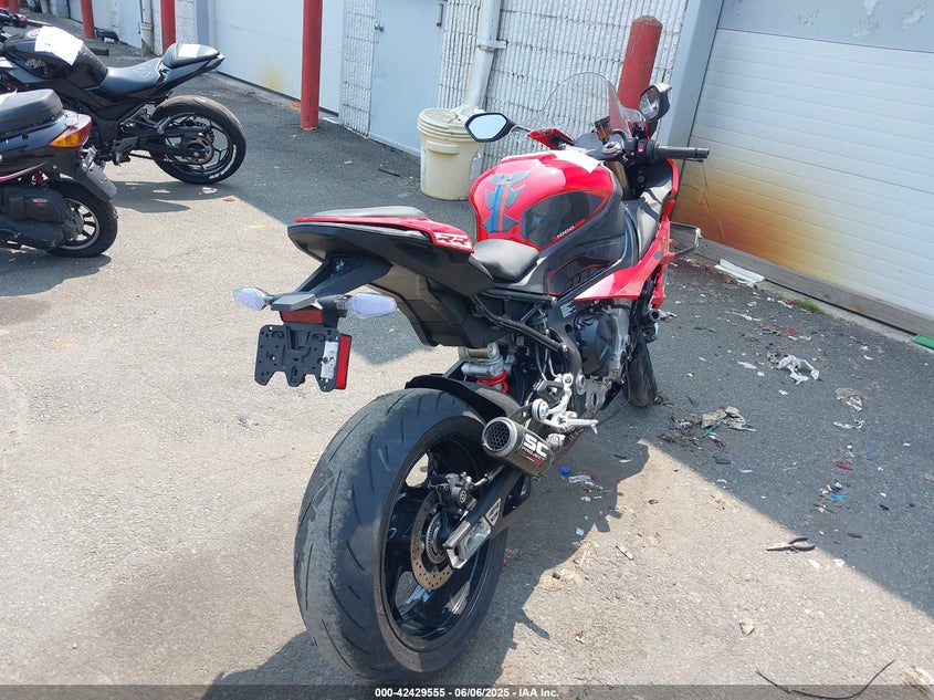 2024 BMW S 1000 RR - WB10E6301R6J86767