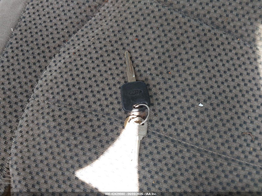 2001 Ford F-150 King Ranch Edition/Lariat/Xlt VIN: 1FTRW08LX1KD79194 Lot: 42429560