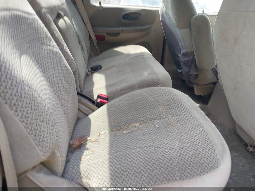 2001 Ford F-150 King Ranch Edition/Lariat/Xlt VIN: 1FTRW08LX1KD79194 Lot: 42429560