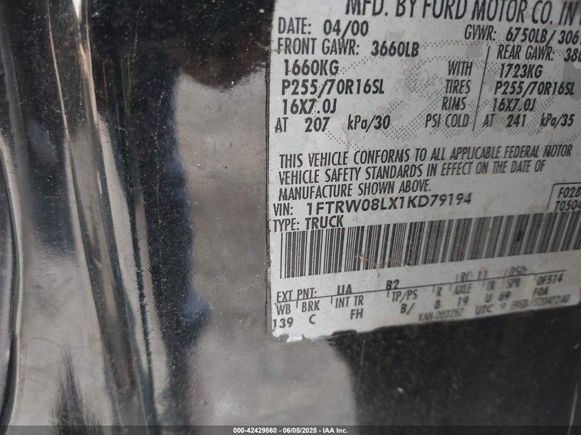 2001 Ford F-150 King Ranch Edition/Lariat/Xlt VIN: 1FTRW08LX1KD79194 Lot: 42429560