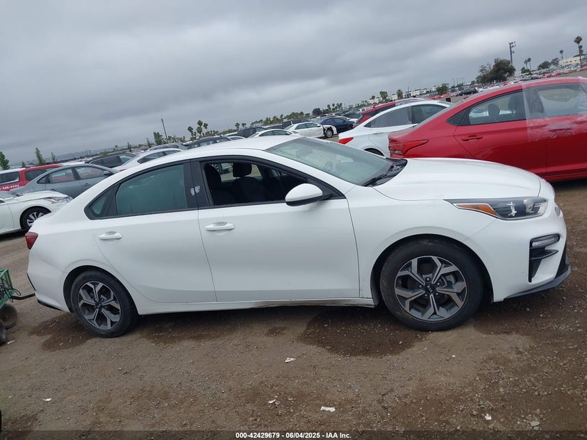 2019 KIA FORTE LXS - 3KPF24AD4KE114994