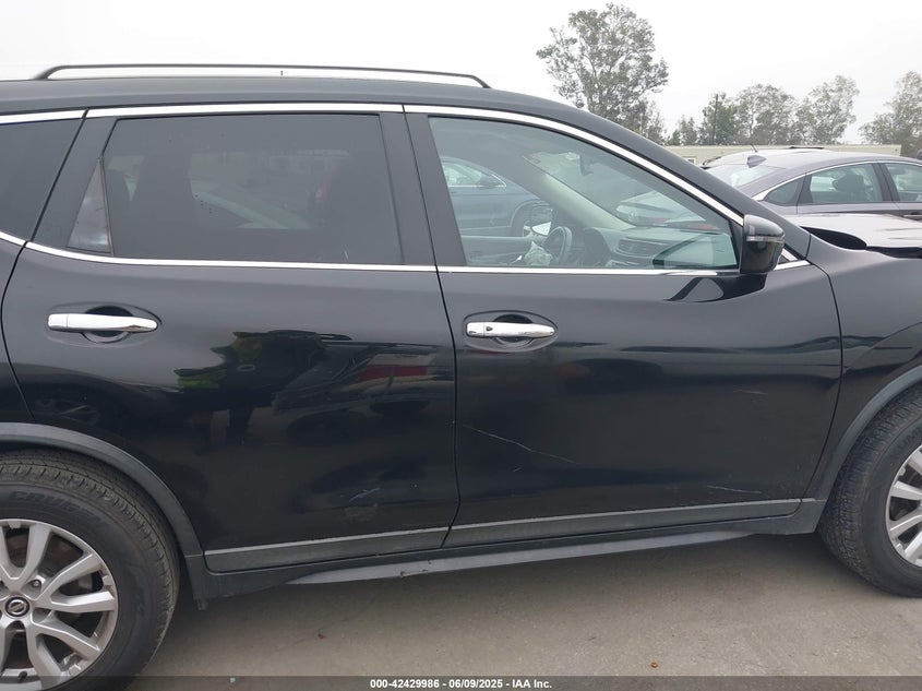 2018 NISSAN ROGUE SV - KNMAT2MT9JP500789