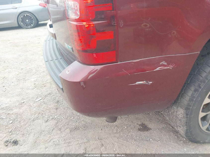 2008 CHEVROLET TAHOE VIN: 1GNFK13038J140207
