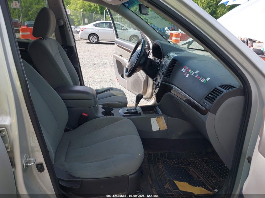 2012 HYUNDAI SANTA FE VIN: 5XYZGDABXCG158161