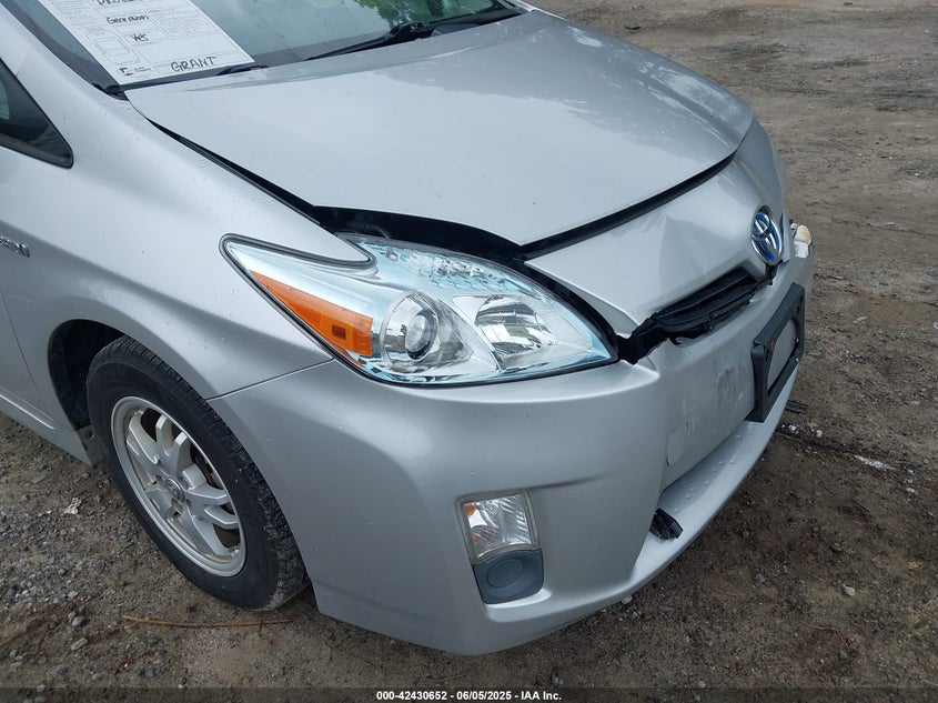 2011 TOYOTA PRIUS VIN: JTDKN3DU9B1377965