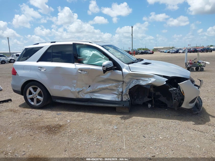 2016 MERCEDES-BENZ GLE 350 - 4JGDA5JB4GA780497