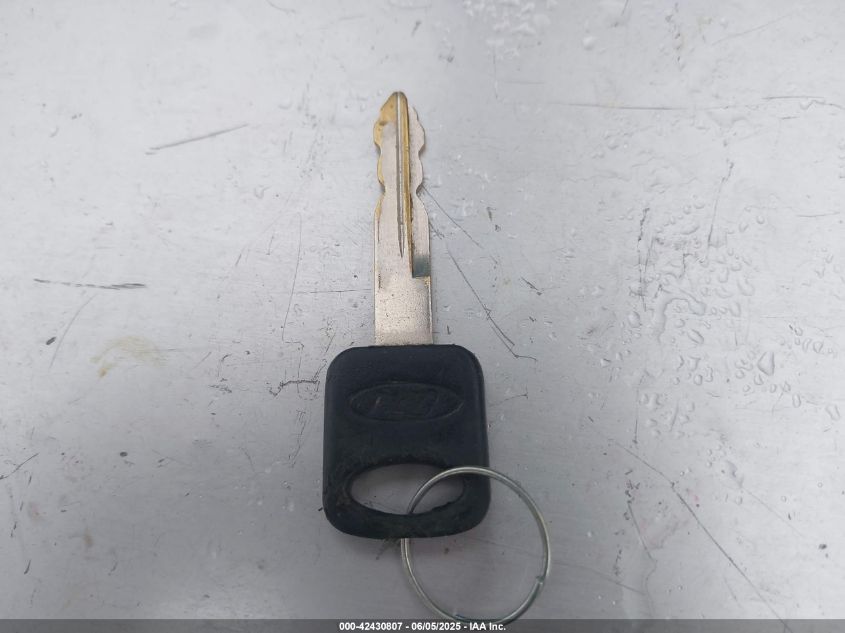 1997 Ford F-150 Lariat/Standard/Xl/Xlt VIN: 1FTDX176XVKA93845 Lot: 42430807